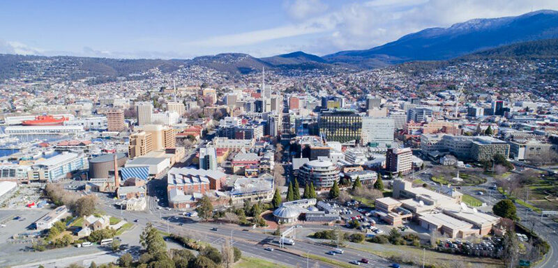 Top 5 reasons to settle in Australia